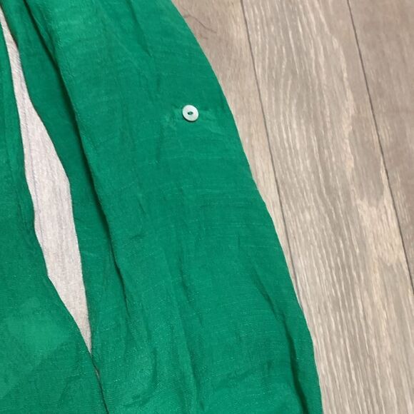 Womens NWT Zac & Rachel Button Down Kelly Green V-Neck‎ Casual Work Dress Shirt - Picture 5 of 7